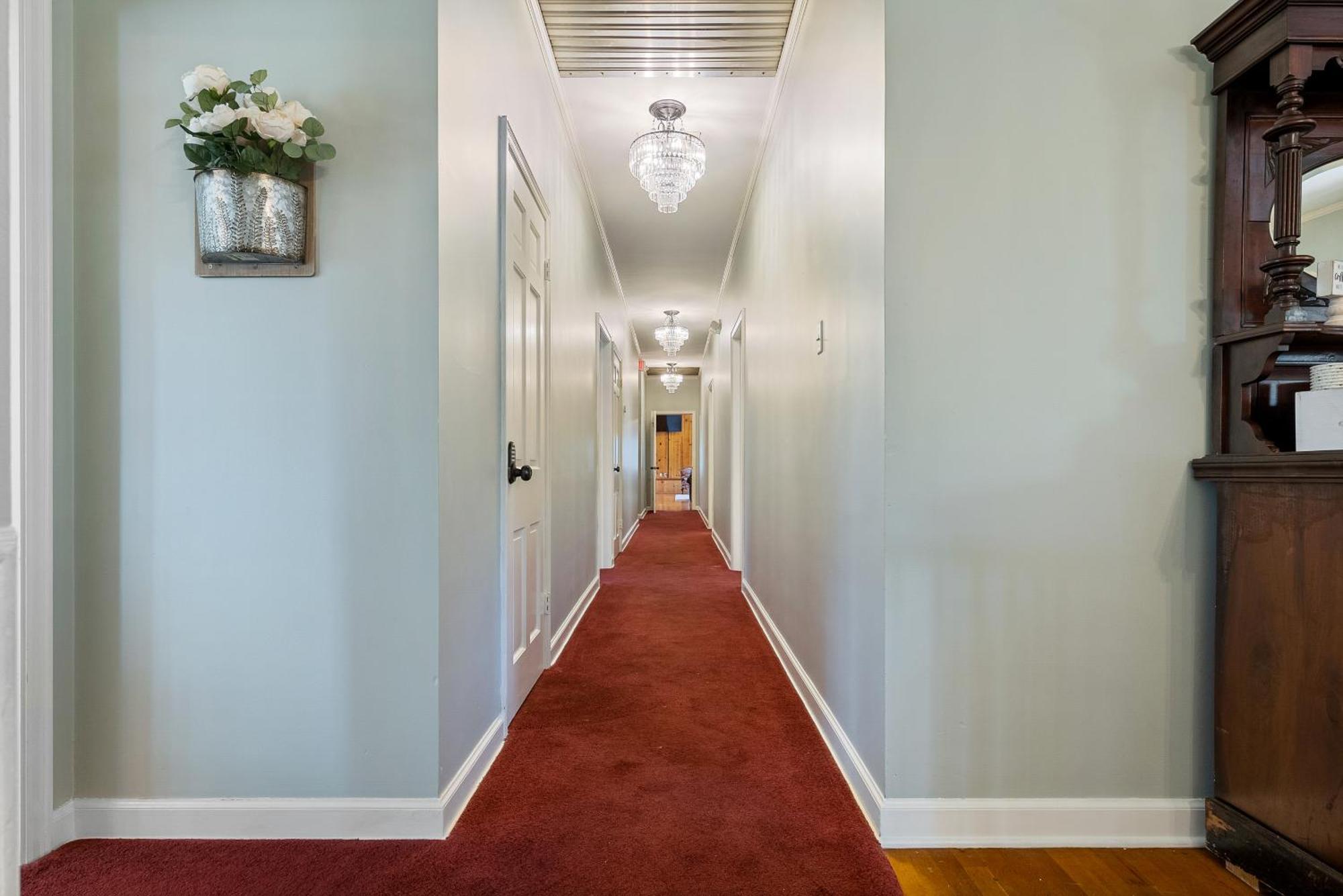Beland Mansion-Blooming Garden Suite! Fort Smith Esterno foto